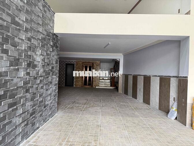 Cho thuê MBKN Ngay vòng Xoay Gò Đậu và sân vận động Bình Dương