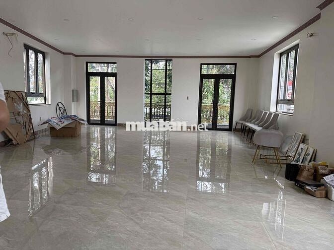 Cho thuê MBKN Ngay vòng Xoay Gò Đậu và sân vận động Bình Dương