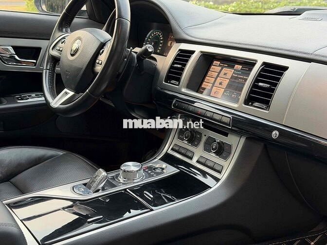 Jaguar XF 2.0 sx 2014 nhập Anh giữ quá kỹ, mới 90%