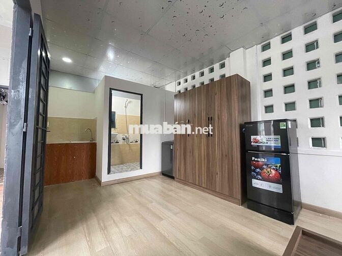 CHDV MỚI XÂY, CỬA SỔ BAN CÔNG MÁT MẺ