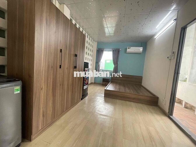 CHDV MỚI XÂY, CỬA SỔ BAN CÔNG MÁT MẺ
