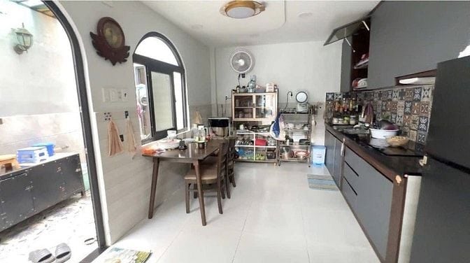 GIÁ SIÊU MỀM , KHU VỰC KINH DOANH SẦM UẤT NHÀ SIÊU LƠỚN