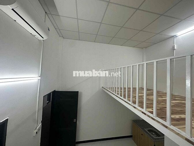 cho thuê dãy phòng trọ máy lạnh có gác không đụng đầu