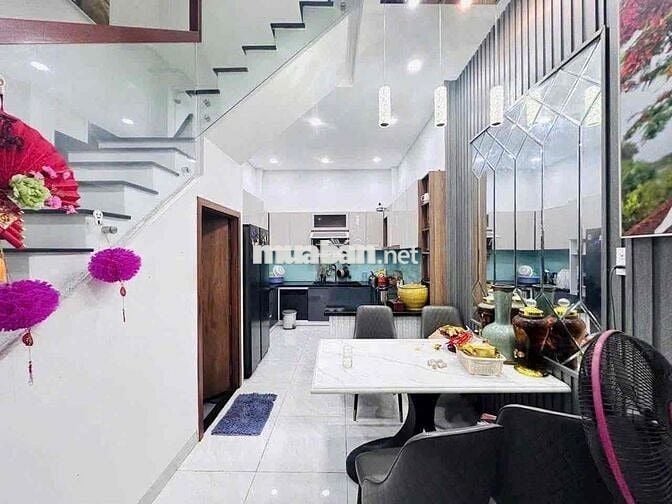 40M - 3Tỷ2 -  CHỦ GẤP BÁN - SONG HÀNH - 3 TẦNG , TRUNG MỸ TÂY- Q12