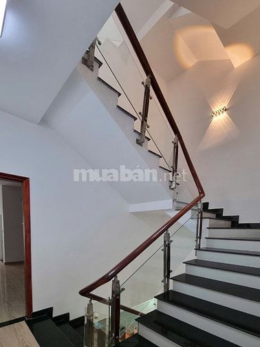 Bán nhà khu tên lửa (4x16m) quận Bình Tân