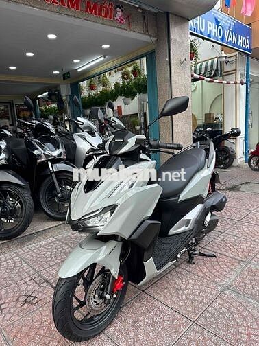 VARIO 160 ABS 2025 1500 km Xám XM BSTP Chính Chủ