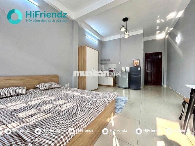 CHDV BAN CÔNG - ĐẦY ĐỦ TIỆN NGHI - CHỈ CẦN XÁCH VALI VÀO LÀ Ở