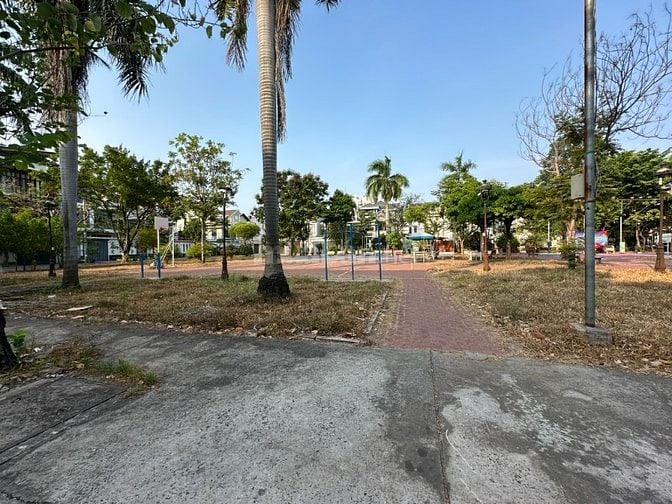 BÁN ĐẤT KHU AO SEN TÊN LỬA, 5 X 20M, 12 TỶ. GẦN AEON MALL