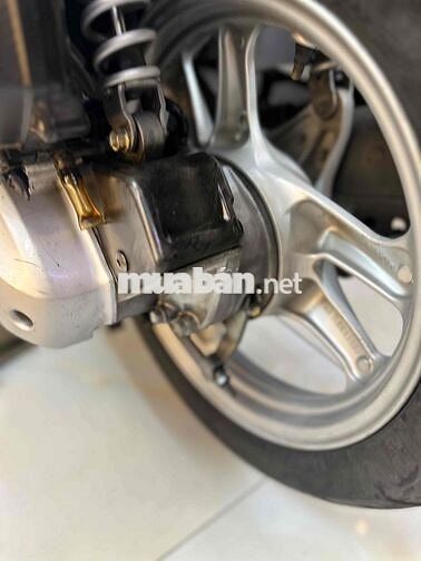 Honda Airblade 125 (Trùm mền) Bstp Mới 98% Zin