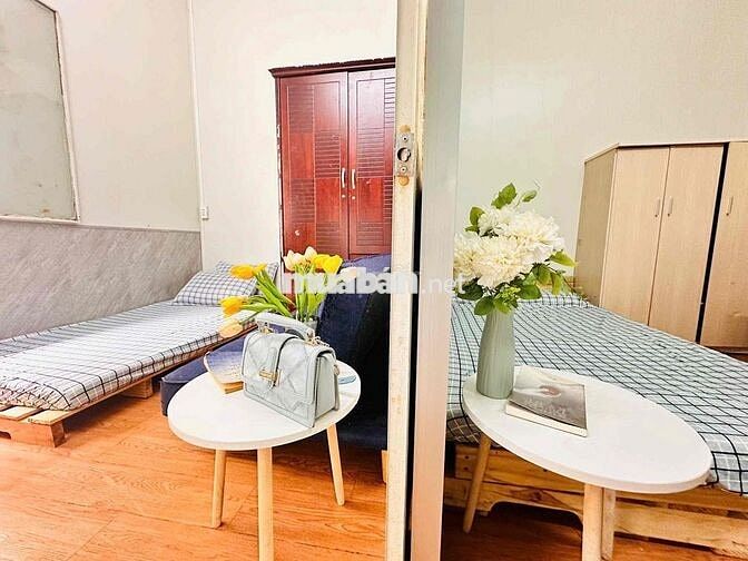 2PN QUẬN 4- 2PN- TÁCH BẾP -CÓ CỬA SỔ