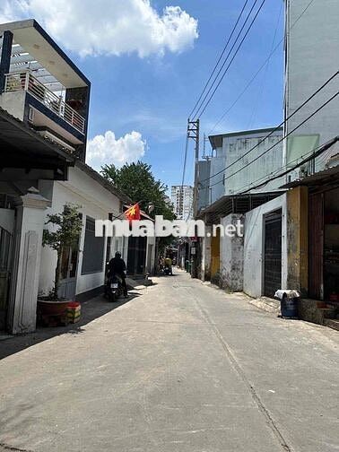 4,35 Tỷ Nhà 2 Tầng Hẻm Thống - Đường Đông Bắc - Giáp Gò Vấp- PMQT