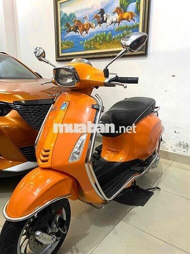 Piaggio Vespa Sprint 125cc 2016 Cam 8500 km 90% mớ