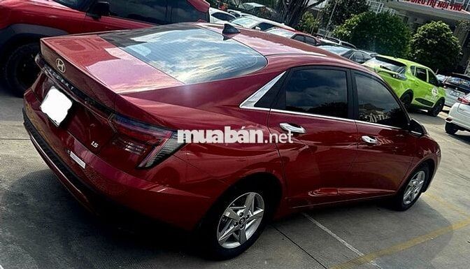Hyundai Accent 2025 Special Edition Đỏ