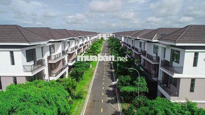 nhà phố phúc an city chỉ 1 căn ***