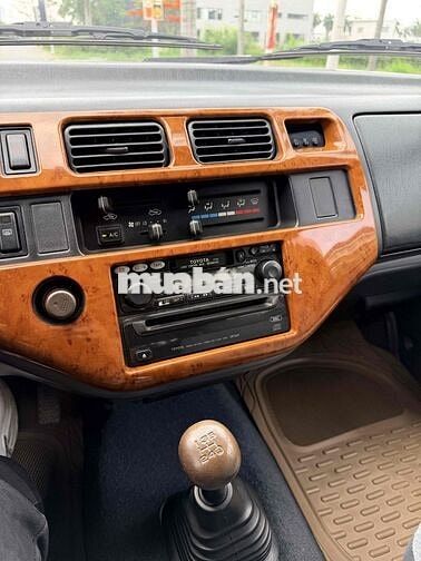 Toyota Zace GL 2002 1.8L MT Số Sàn 8 Chỗ Xe Đẹp