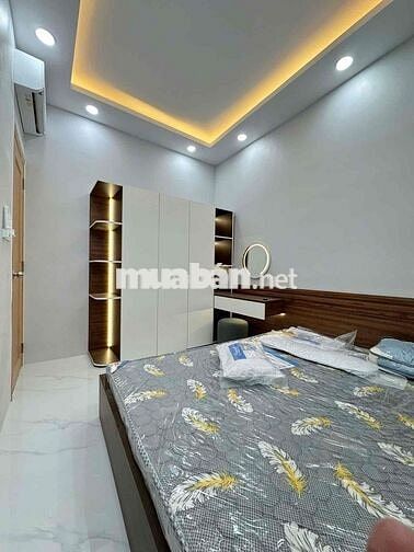 Bán nhà hẻm 749 huỳnh tấn phát q7