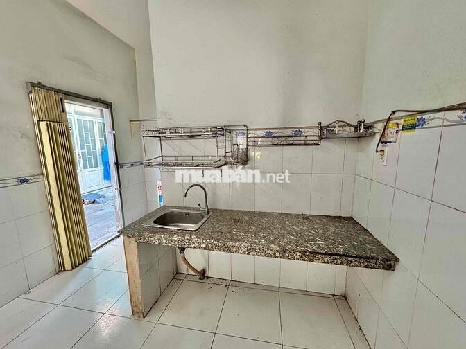 Căn góc hẻm xe hơi ngay ngã 3 Long Hậu đg Lê Văn Lương nối dài