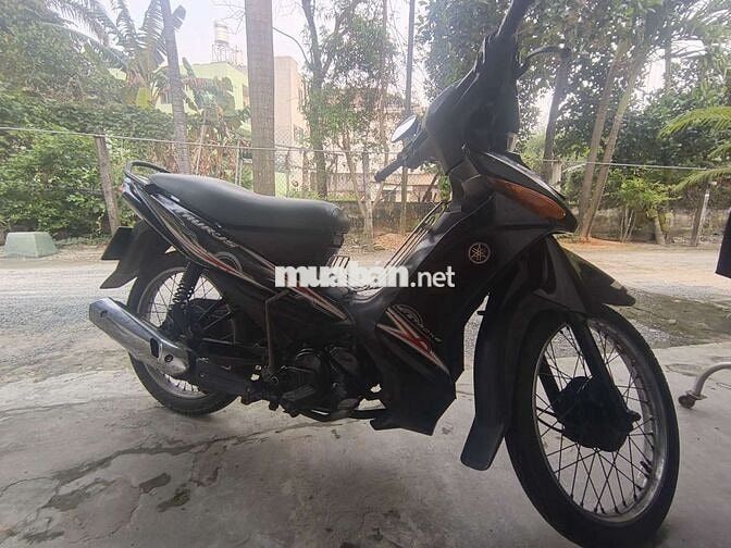Yamaha Taurus màu Đen