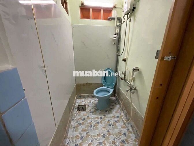 CHO THUÊ NHÀ 3,8*8 CÓ GÁC ĐƯỜNG TÙNG THIỆN VƯONG GẦN CHỢ XÓM CỦI