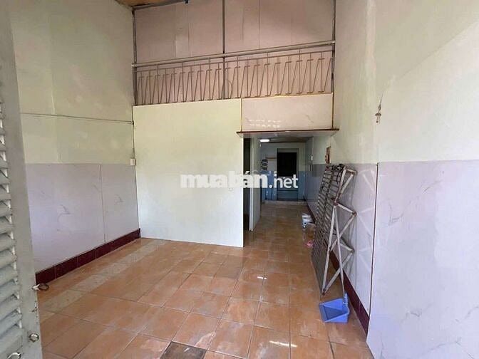 CHO THUÊ NHÀ 3,8*8 CÓ GÁC ĐƯỜNG TÙNG THIỆN VƯONG GẦN CHỢ XÓM CỦI