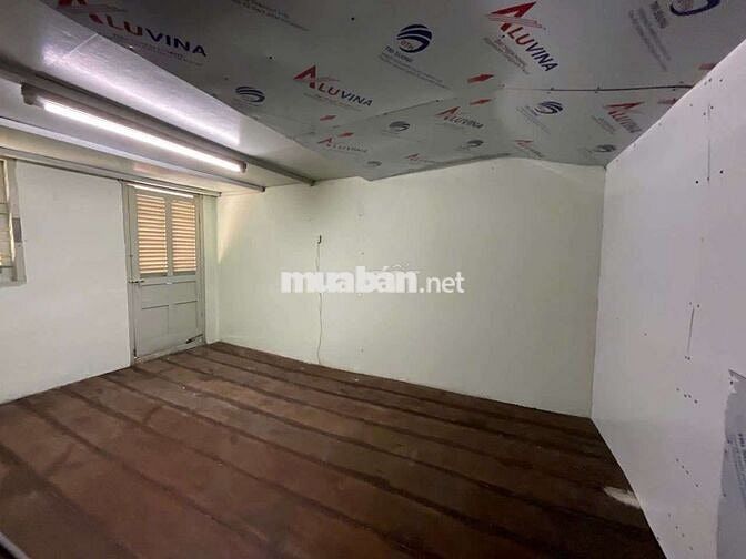 CHO THUÊ NHÀ 3,8*8 CÓ GÁC ĐƯỜNG TÙNG THIỆN VƯONG GẦN CHỢ XÓM CỦI