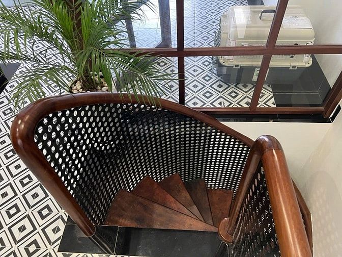 QUỸ NHÀ ĐẸP TÂY HỒ – THANG MÁY – Ô TÔ – GẦN HỒ TÂY - HÀ NỘI 