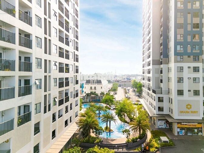 Thuê nhanh căn 2PN2WC 8tr full nội thất đẹp, ở liền tại Charm City