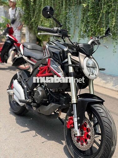 Moto MV Agusta biển 60