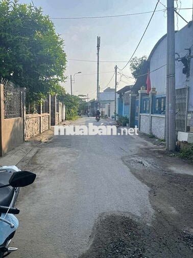 ĐỊNH CƯ NƯỚC NGOÀI CẦN BÁN NHÀ ĐƯỜNG LÊ VĂN LƯƠNG GIÁ 27TR/M2