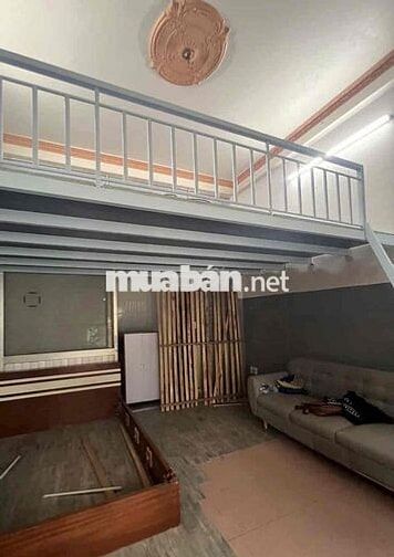 Cho thuê phòng 40m2 sử dụng đường ô tô tải thông sẵn sofa giường gác