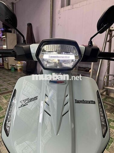 Lambretta 125 ABS 2025 Trắng Đen 2300 km