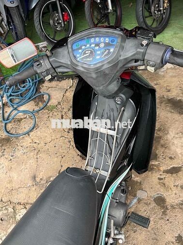 Yamaha Sirius Đen Đỏ 2012/ Zin