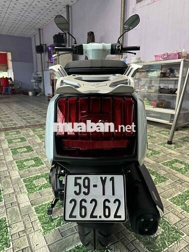 Lambretta 125 ABS 2025 Trắng Đen 2300 km