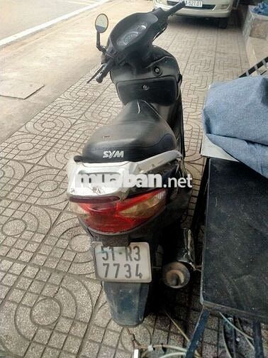 SYM Attila màu Đen giá học sinh