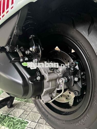 Lambretta 125 ABS 2025 Trắng Đen 2300 km