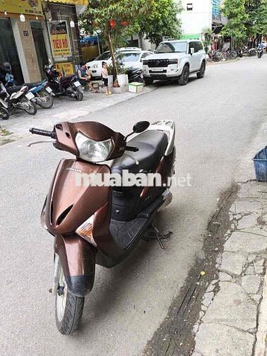 Honda Lead màu Nâu