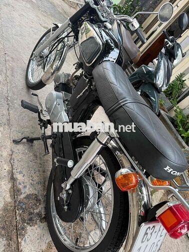 Honda 67 màu Đen