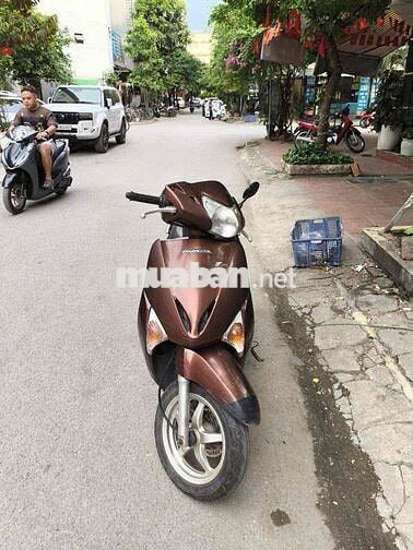 Honda Lead màu Nâu