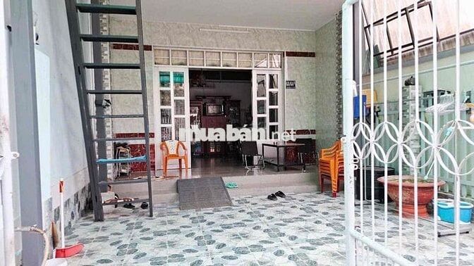 BÁN NHÀ PHƯỜNG 3, DỌN VÔ LÀ Ở LUÔN Ạ. NHÀ RỘNG. KIÊN CỐ