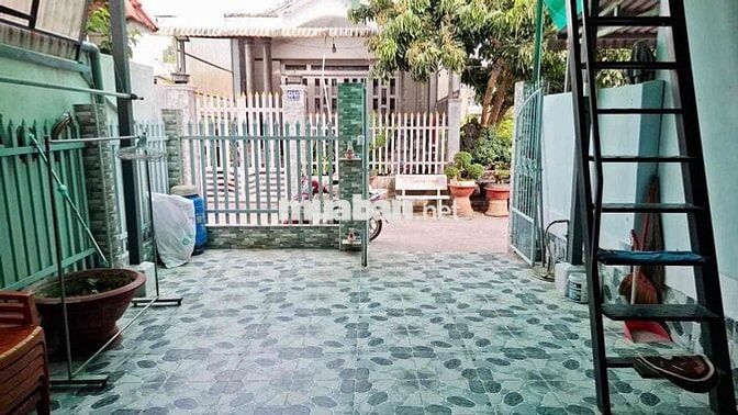BÁN NHÀ PHƯỜNG 3, DỌN VÔ LÀ Ở LUÔN Ạ. NHÀ RỘNG. KIÊN CỐ