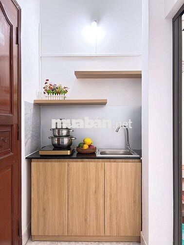 CĂN HỘ DỊCH VỤ FULL NỘI THẤT – CỬ XÁ BÌNH THỚI – DỌN VÀO Ở NGAY