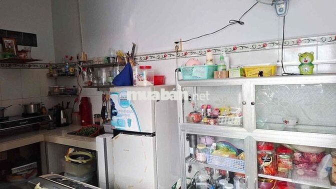 BÁN NHÀ PHƯỜNG 3, DỌN VÔ LÀ Ở LUÔN Ạ. NHÀ RỘNG. KIÊN CỐ