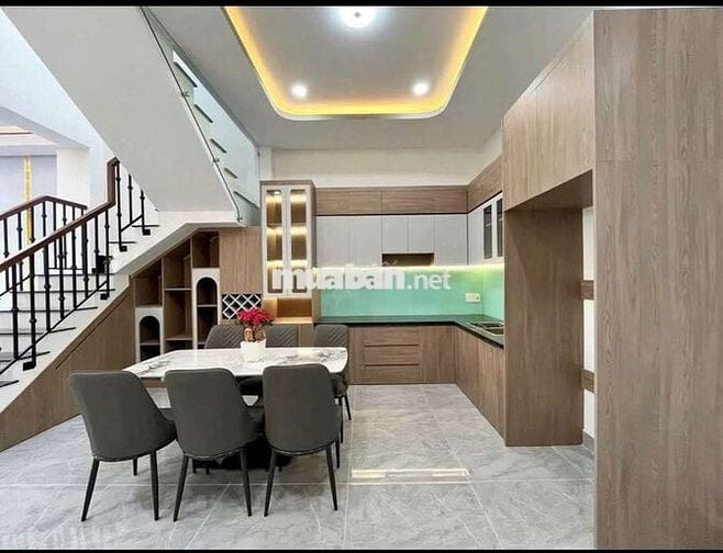 Bán nhà 1 trệt 1 lầu sổ hồng riêng, ngay KDC Phong Phú giá 1tỷ030triệu