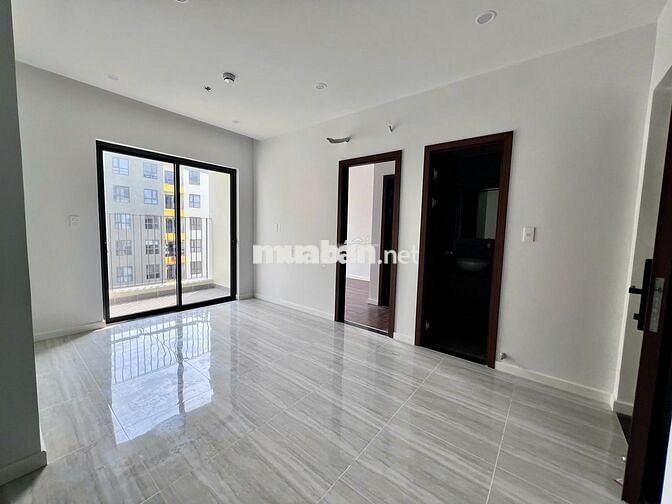 Chính Chủ cho thuê Tháp Emerald - 2PN2WC - View hồ bơi giá chỉ 6 triệu