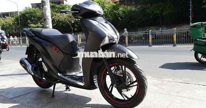 Honda SHVN 125 Bảng Sport Đen nhám