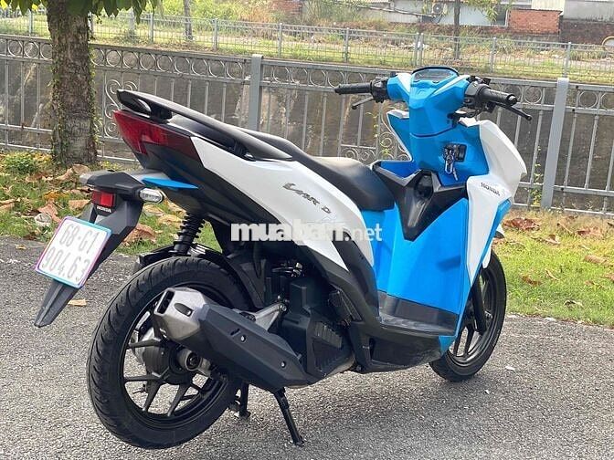Honda Vario Trắng Xanh Đẹp Keng