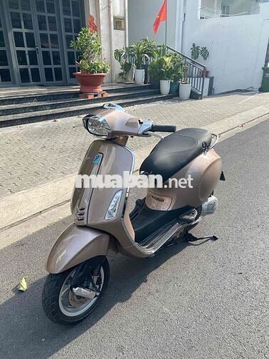 Piaggio Vespa Sprint Nâu Đèn LED 2 tầng