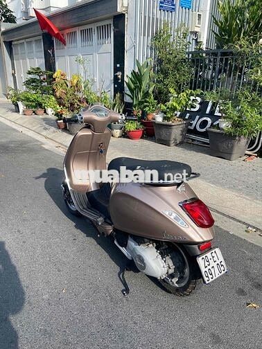 Piaggio Vespa Sprint Nâu Đèn LED 2 tầng