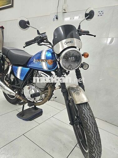 Suzuki EN-150 Xanh