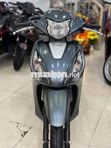 Honda Vision 2025/3000km/Bản Cổ Điển.Xe miễn bàn